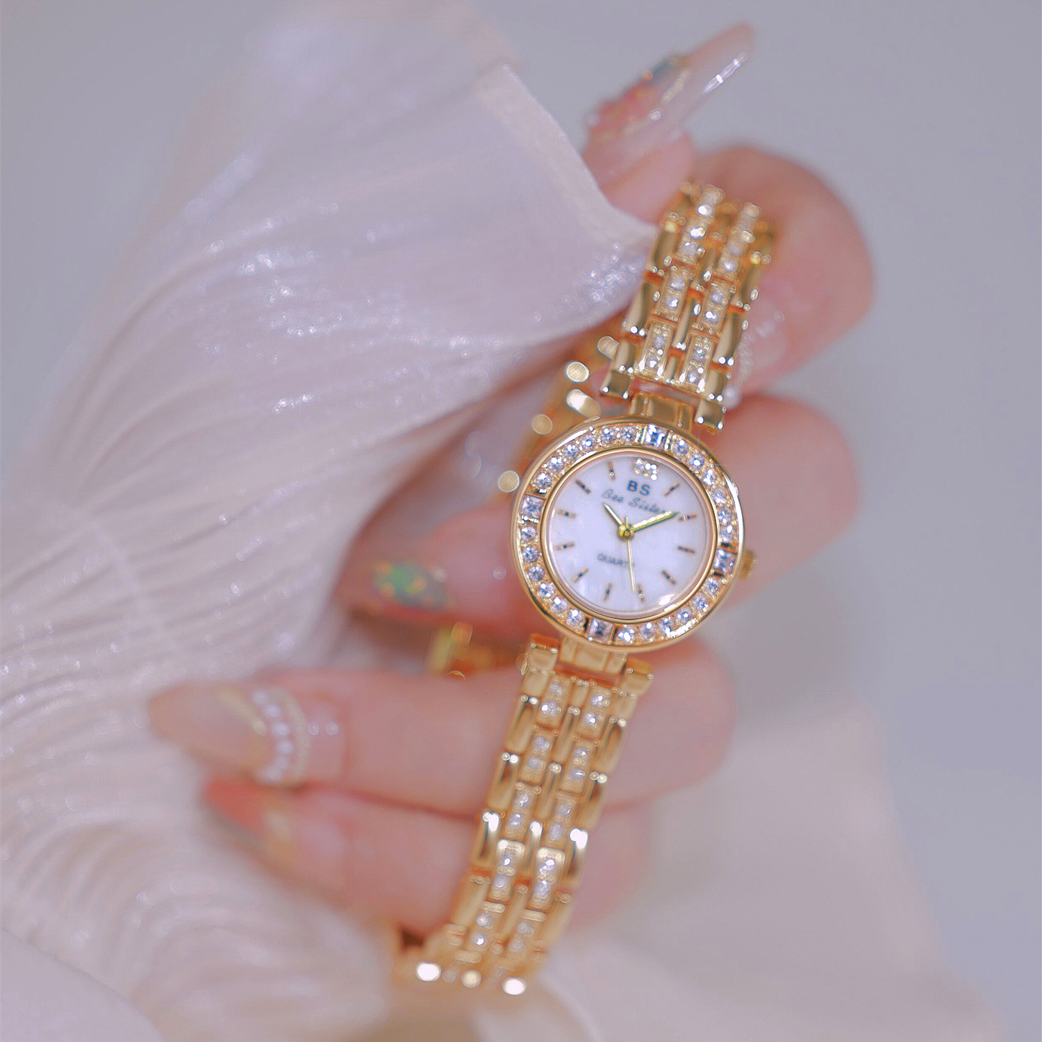 한국어 라인 석 여성 시계 럭셔리 녹색 보석 다이얼 석 - Luxury Watch Korea 리뷰 및 가격
